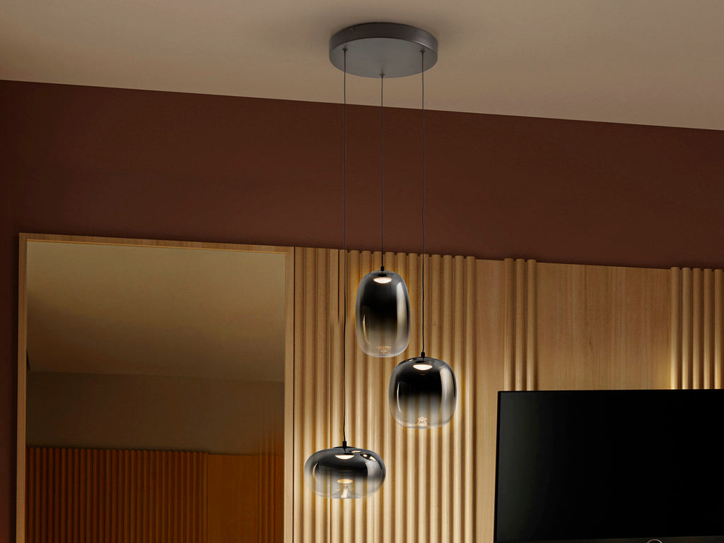 Висяща LED лампа Onice 3L с абажури от опушено стъкло – детайлен изглед